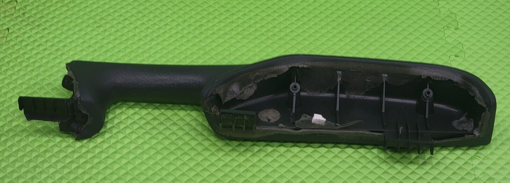 🔥99-02 Chevrolet GMC Silverado Tahoe Front RIGHT Door Armrest Handle BLACK H1