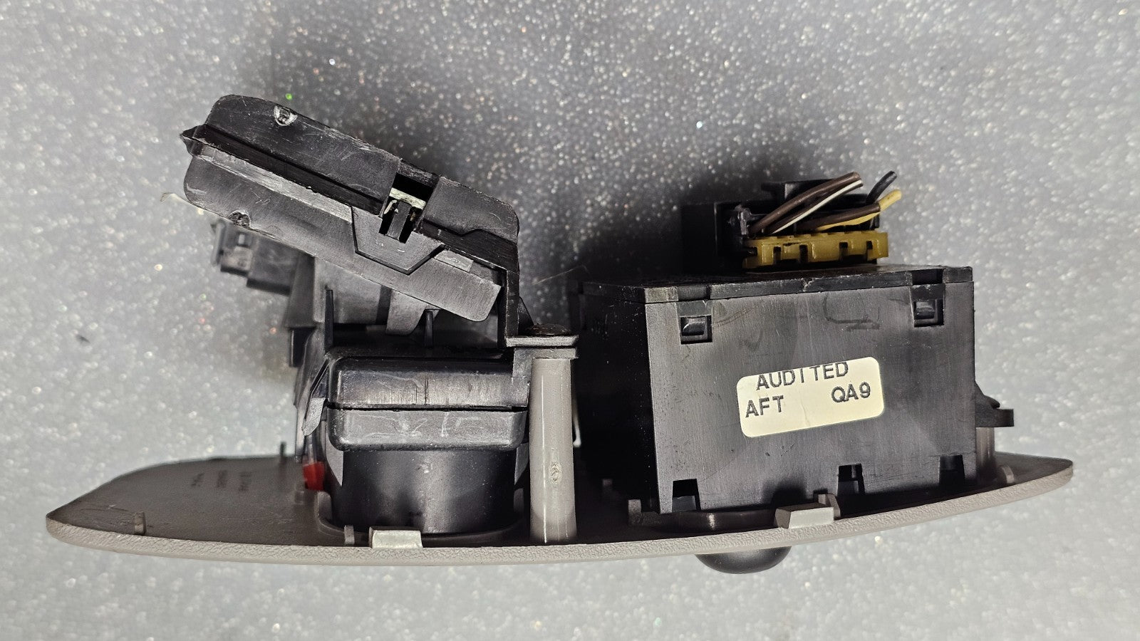 🔥97-05 Buick Park Avenue Overhead Console Switch Garage Door Sunroof Tan OEM