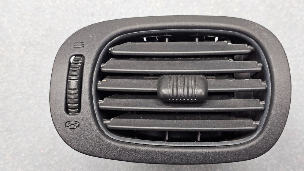 🔥 01-07 CARAVAN Dash Center Right Passenger AIR VENT Heater Conditioning Black