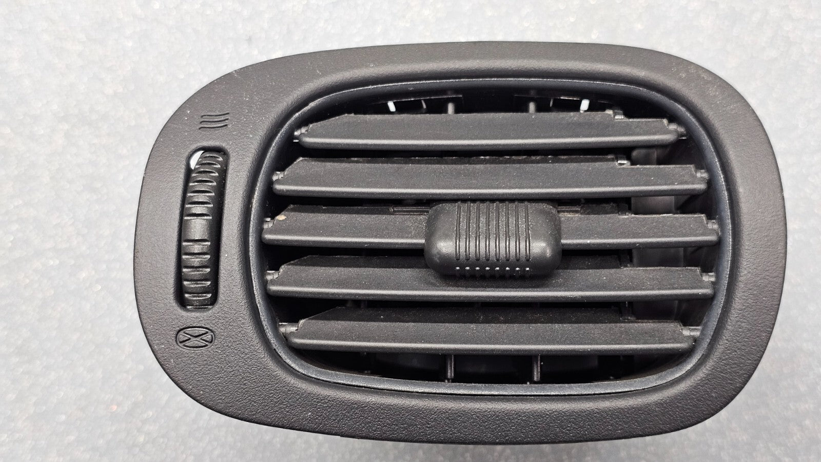 🔥 01-07 CARAVAN Dash Center Right Passenger AIR VENT Heater Conditioning Black