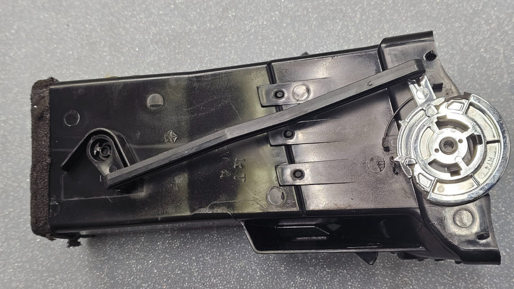 11-20 GRAND CARAVAN TOWN&COUNTRY DASH LEFT DRIVER AC AIR VENT HEATER PANEL BLACK