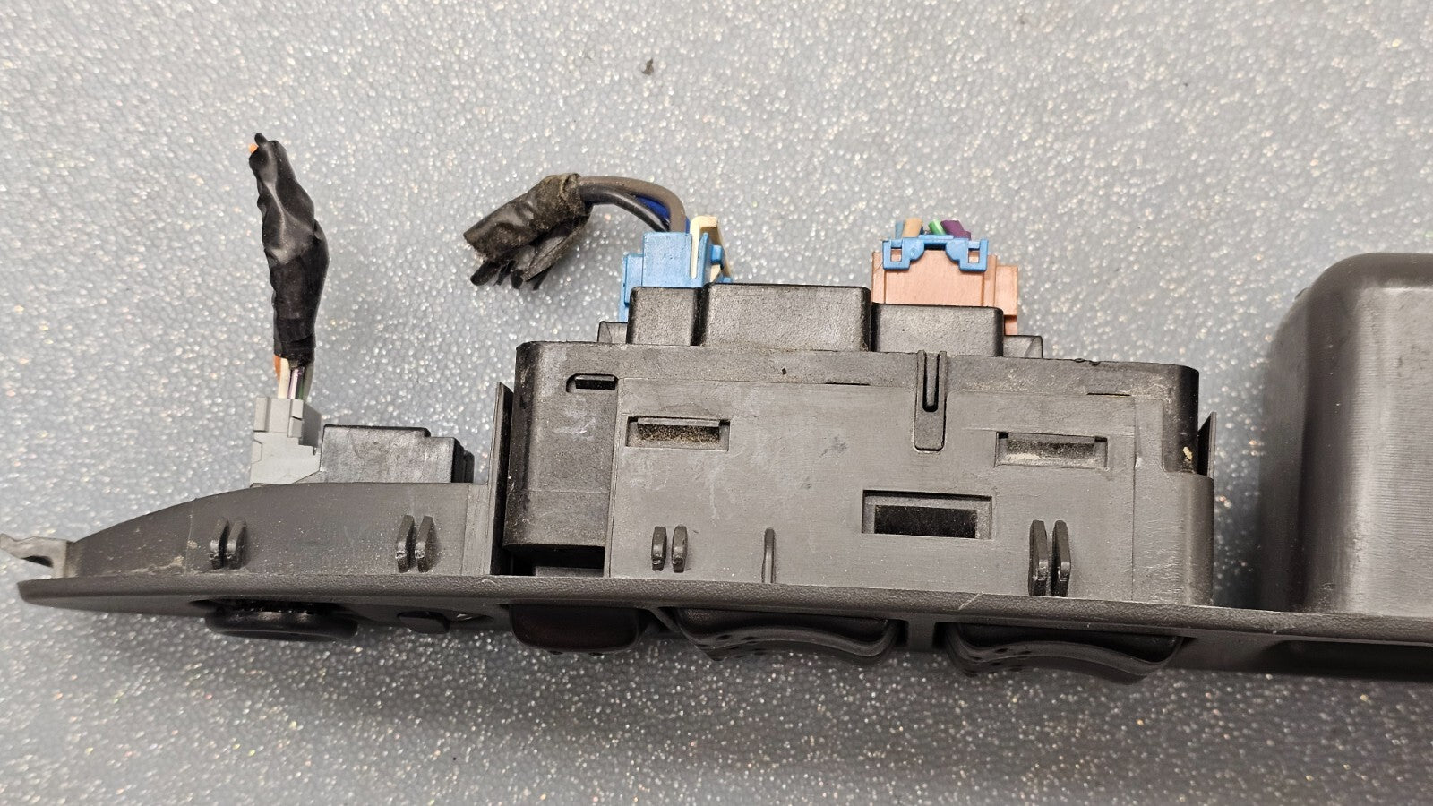 🔥03-07 Saturn Ion Front Left Driver Master Power Window Switch Lock Black OEM