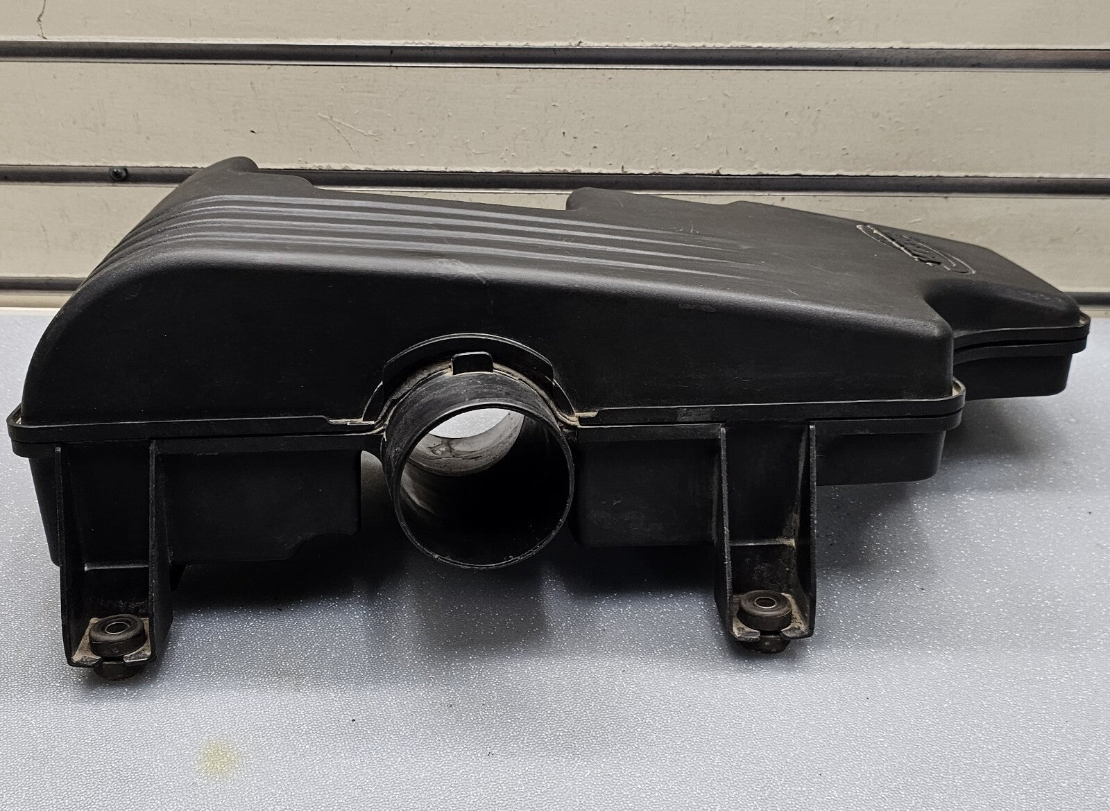 🔥04-06 CHEVY COLORADO GMC CANYON 2.8 2.8L V6 VORTEC AIR INTAKE RESONATOR BOX