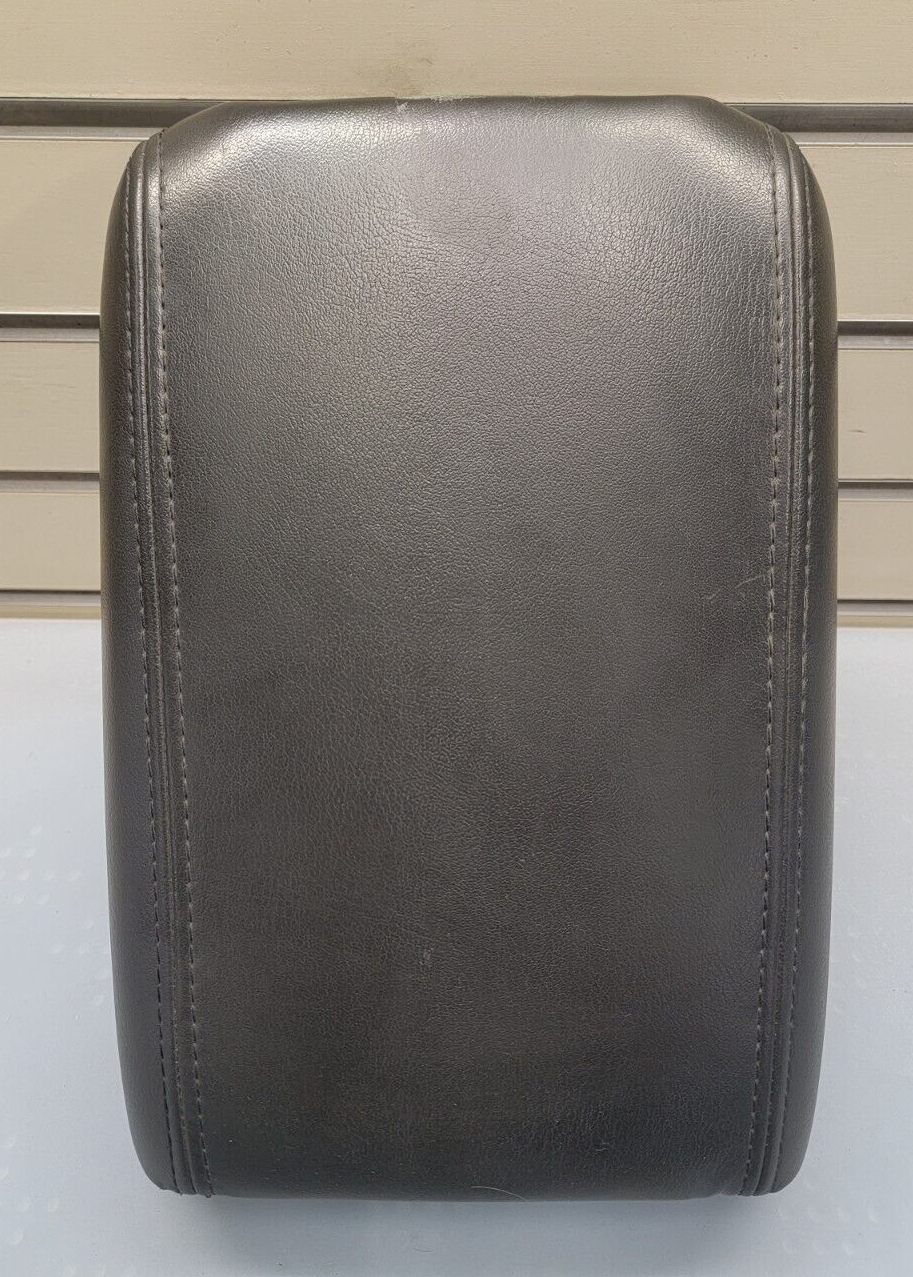 🔥07-17 TRAVERSE ACADIA Outlook Enclave Leather Armrest Console Lid Cover BLACK