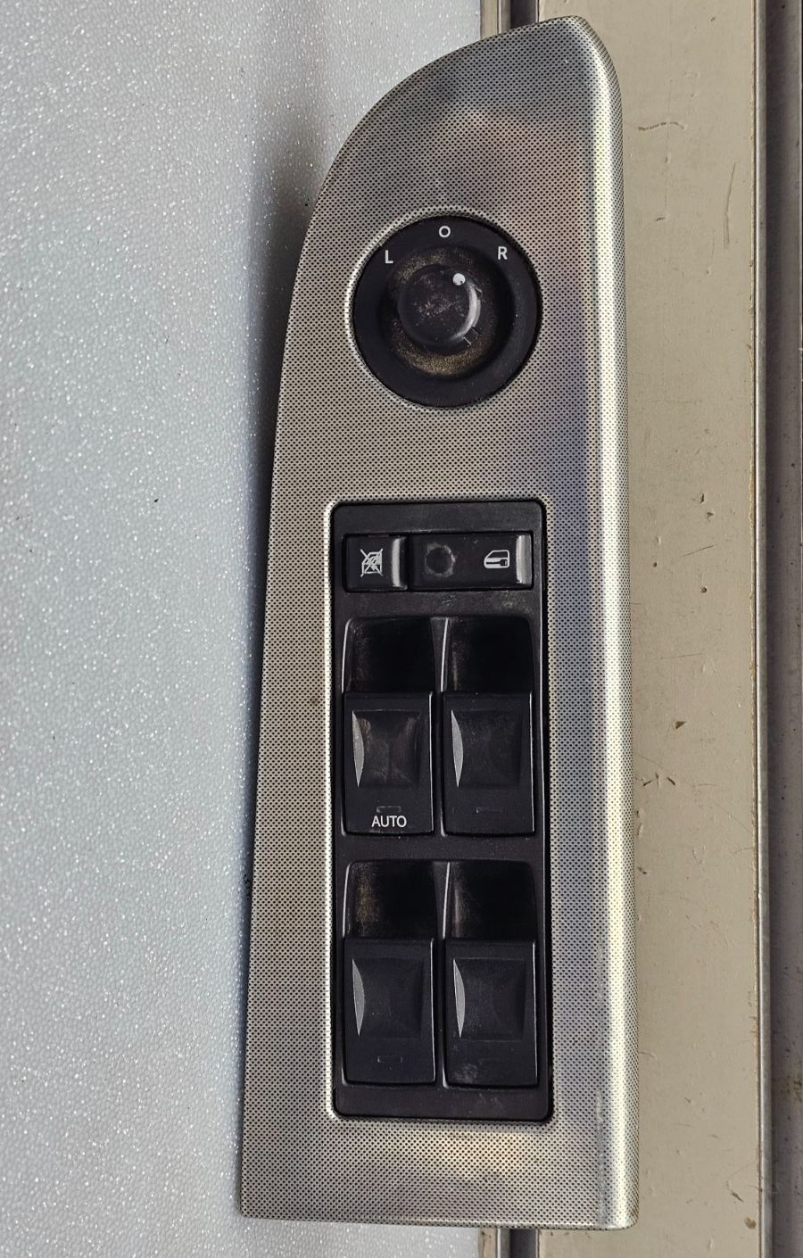 🔥07-14 Charger Dakota Chrysler 200 Left Driver Master Window Switch Lock Silver