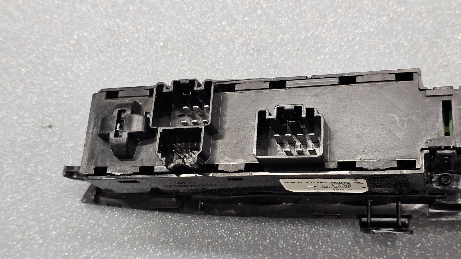 12-18 Focus Escape Front Left Driver Master Power Window Switch Regulator Black