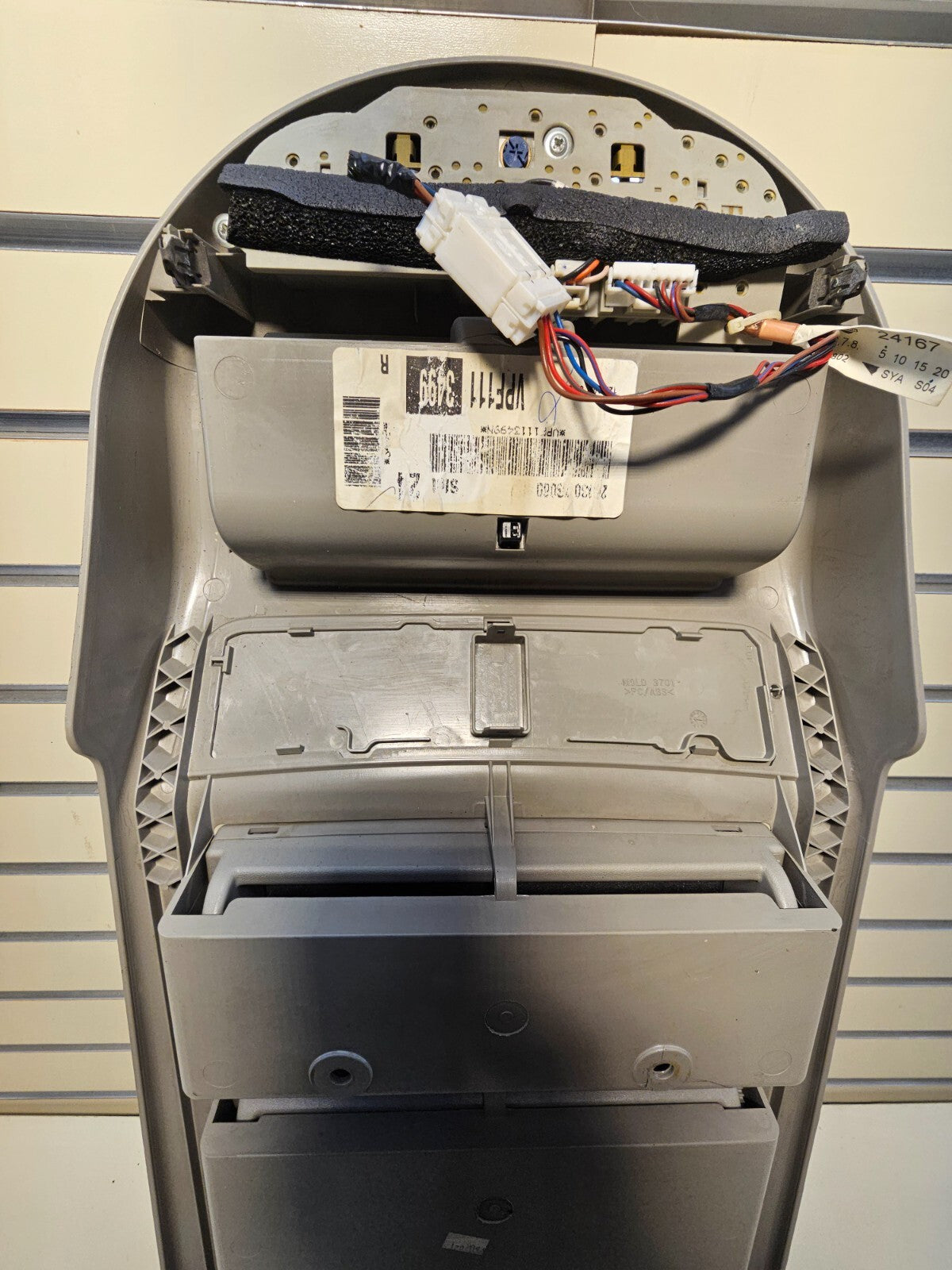 🔥2004-2012 Nissan Armada TITAN QX56 Overhead Console Roof Storage GRAY