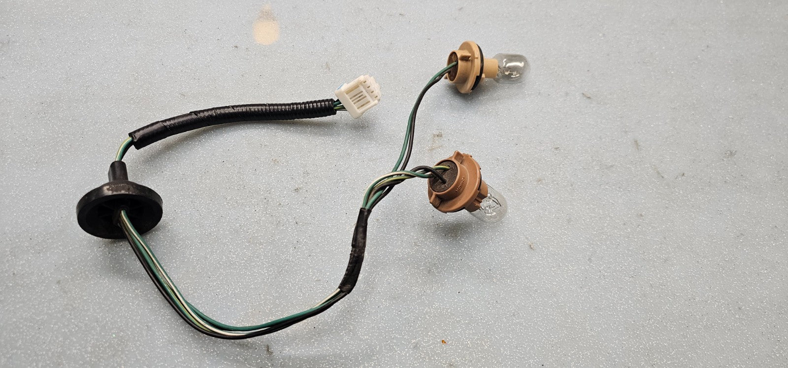 🔥2008-2013 NISSAN ROGUE TAIL BRAKE LIGHT LAMP BULB WIRING HARNESS OEM