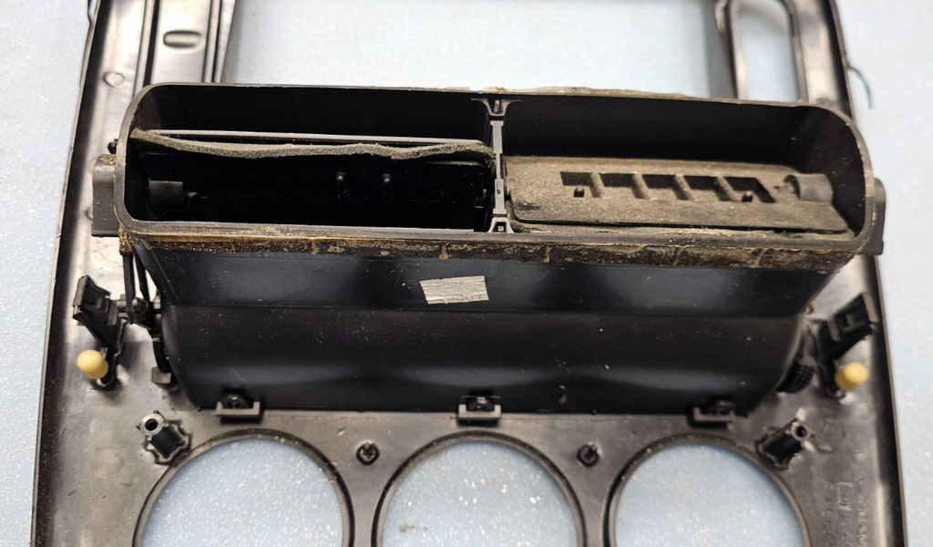 🔥2002–2003 Ford Explorer Dash A/C Climate Control Bezel Trim Vent Black