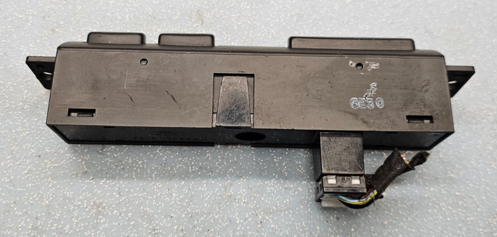 🔥1995-1997 Lincoln Town Car Speedometer Select Reset Dash Switch OEM