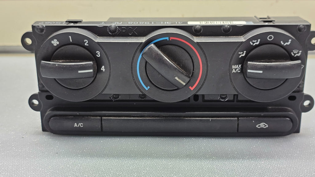 04-08 Ford F150 F250 F350 Dash Center AC Heater Climate Control Temperature Unit