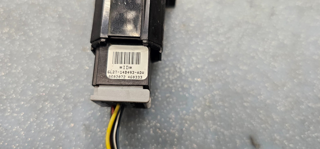 🔥06-10 Ford Explorer Traction Control Switch Push Button Assembly Black OEM