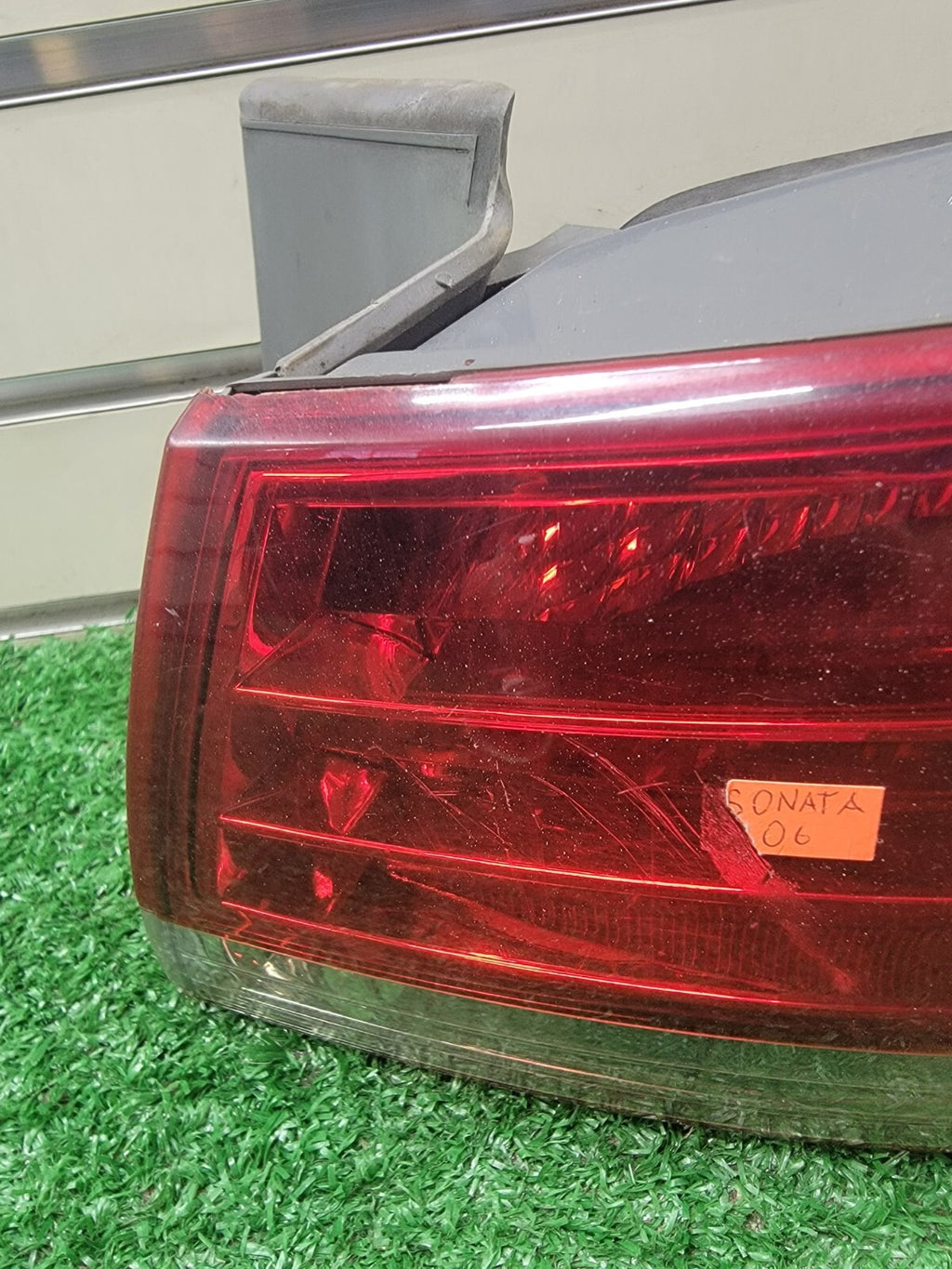 🔥09-10 Hyundai Sonata Tail Light Assembly Chrome Right Passenger Side Outer OEM