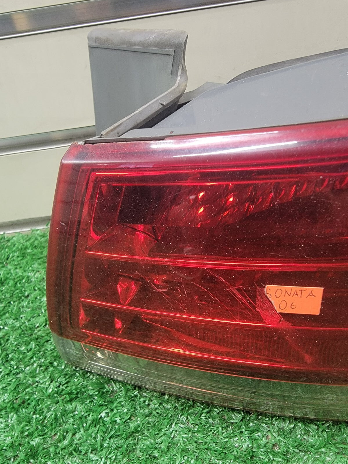 🔥09-10 Hyundai Sonata Tail Light Assembly Chrome Right Passenger Side Outer OEM