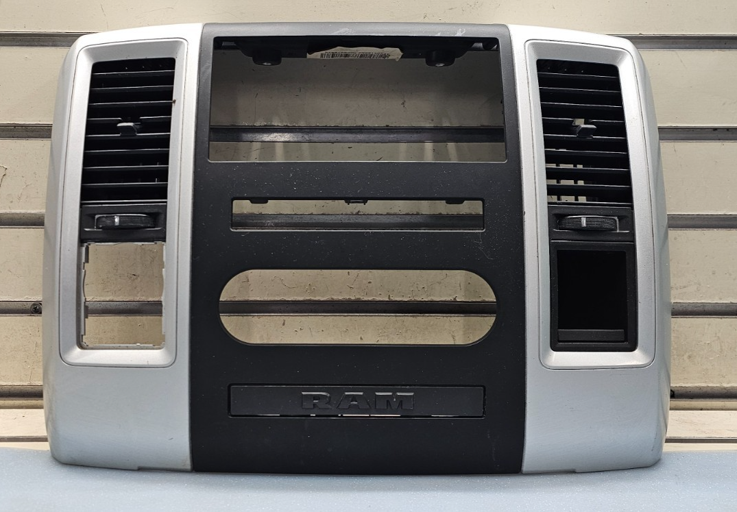 🔥09-12 Dodge Ram Dash AM FM Radio Stereo Display Panel Bezel Trim silver