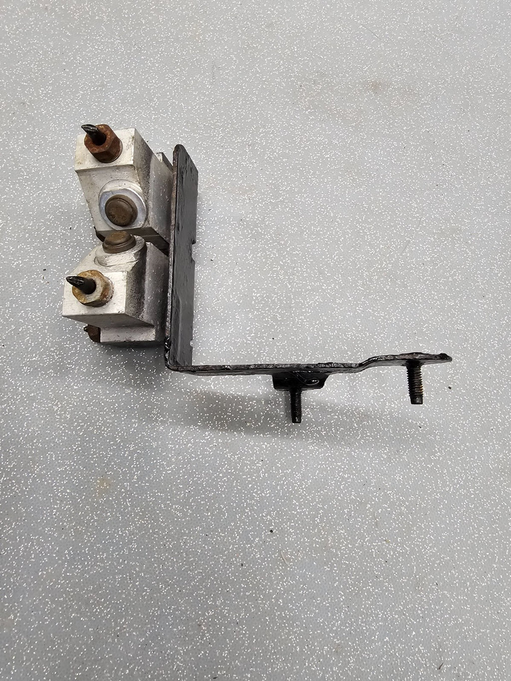 🔥2005-2007 Chevrolet Malibu Pressure Metering Proportioning VALVE Brake OEM