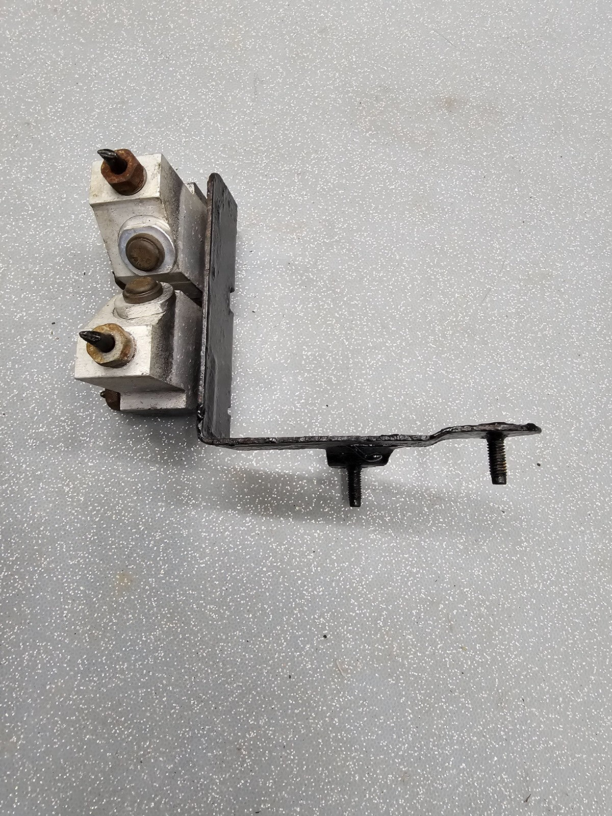 🔥2005-2007 Chevrolet Malibu Pressure Metering Proportioning VALVE Brake OEM