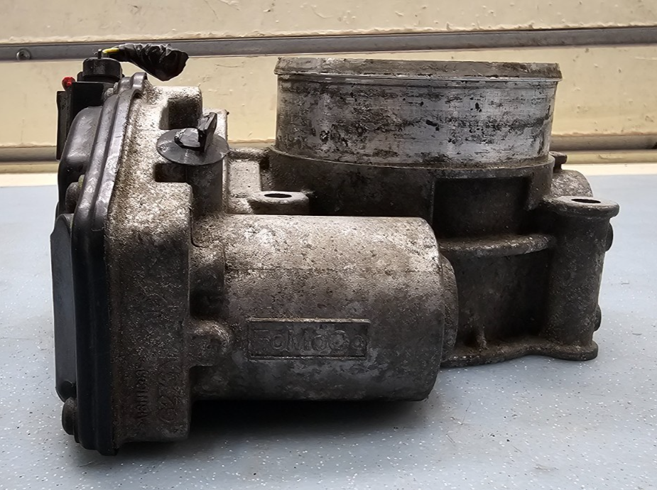 🔥2010-2015 Ford Explorer Mustang Focus Throttle Body Valve Assembly OEM