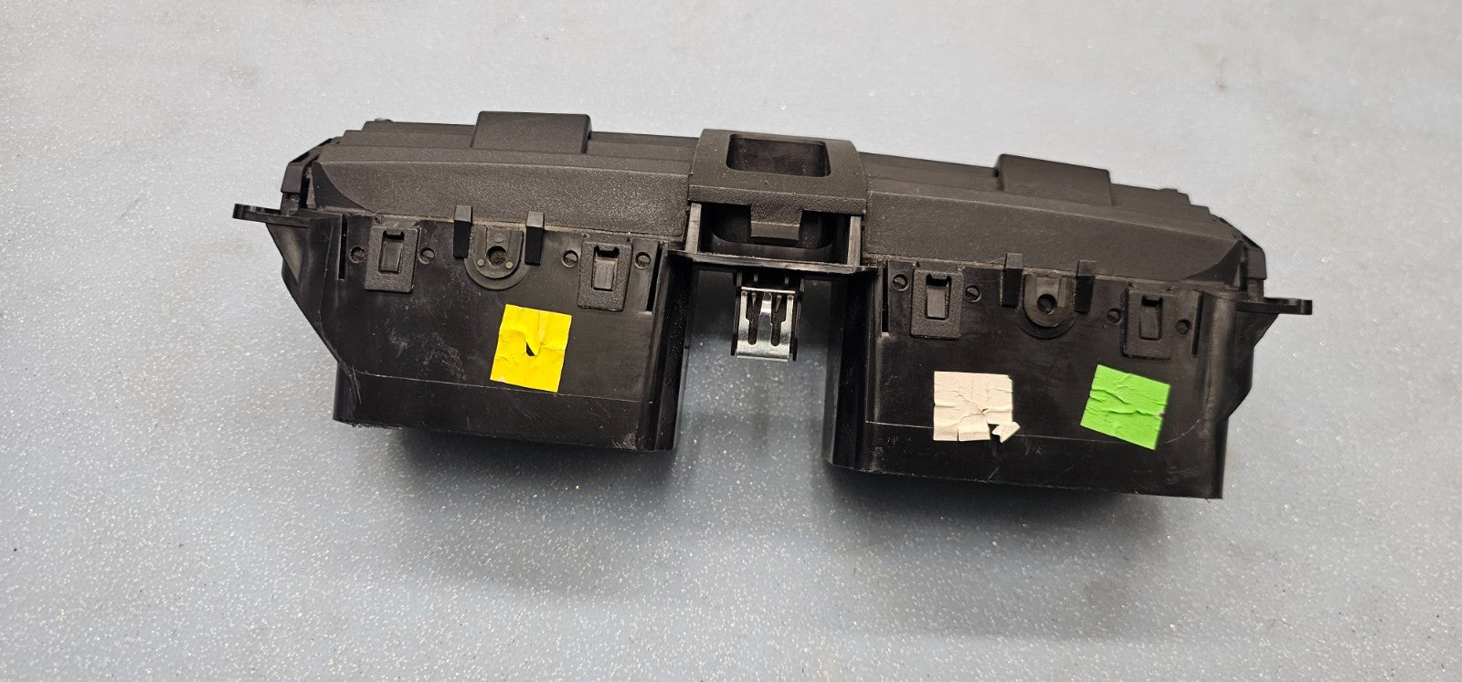 🔥05-06 Equinox Torrent Front Dash Hazard A/C AC HVAC Air Vent Heater Black