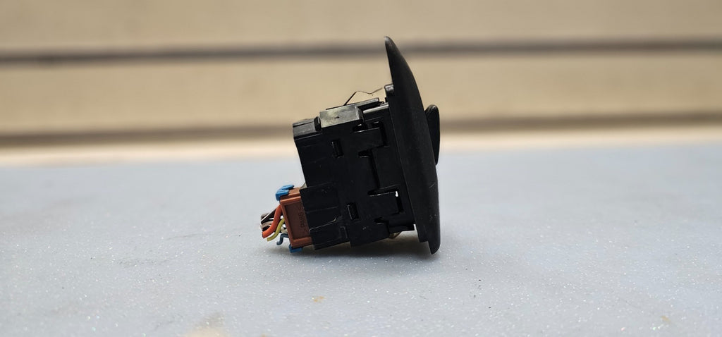 🔥03-06 Silverado Tahoe Suburban Yukon Sierra Left Rear Window Door Switch Black