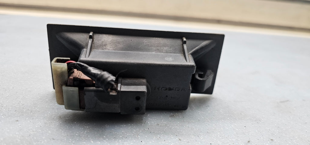 🔥2005-2007 Honda Odyssey license plate light Assembly OEM C102 BLACK