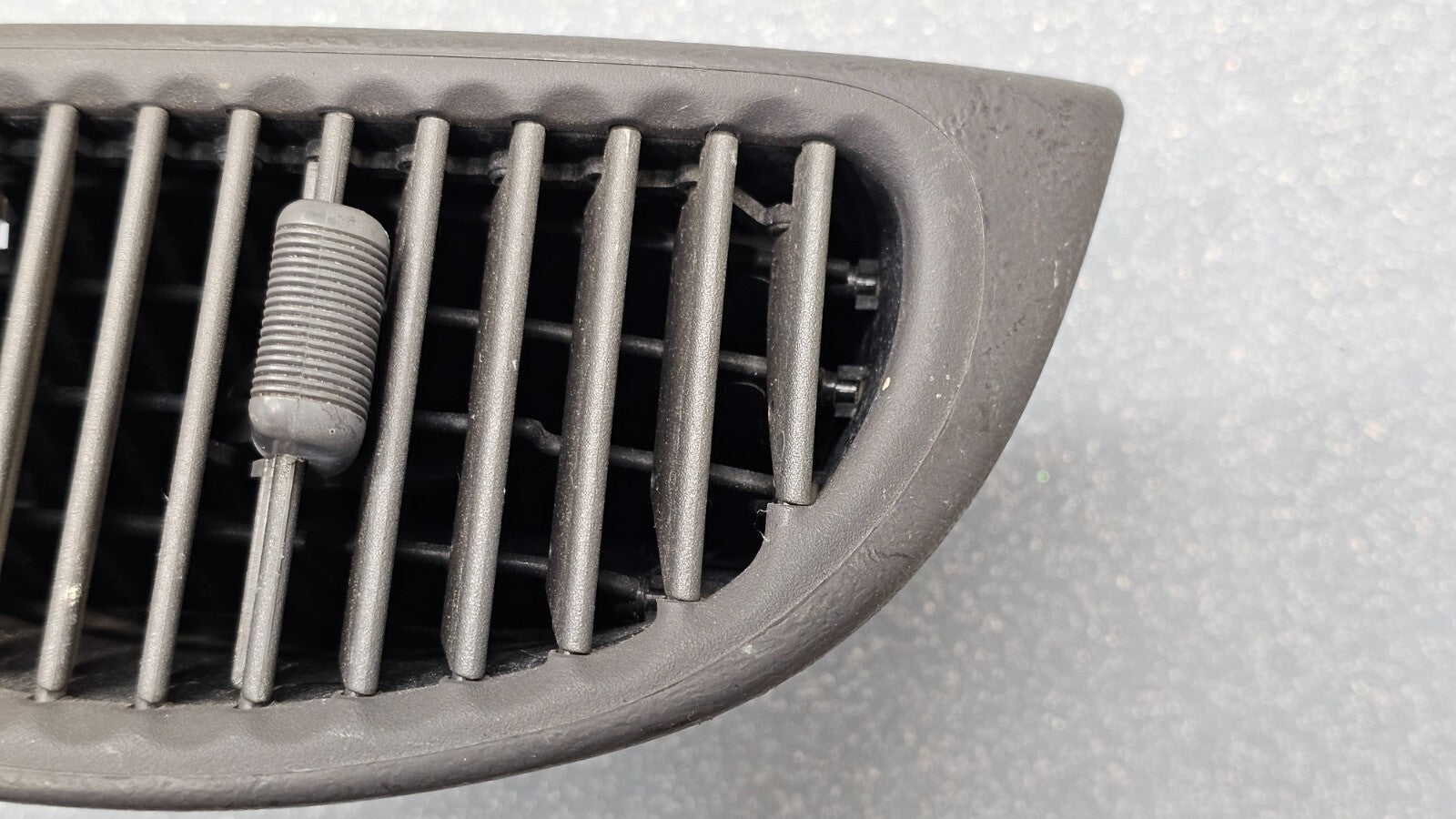 🔥95-04 Ford Ranger Dash Right Passenger Air Vent Heater Conditioning DK Gray