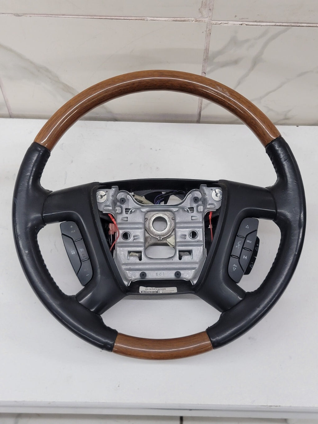 🔥2009 - 2012 Buick Enclave Woodgrain Black Leather Power Steering Wheel