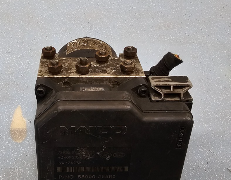 🔥2000-2006 Hyundai Santa Fe ABS Anti Lock Brake Pump with Module OEM