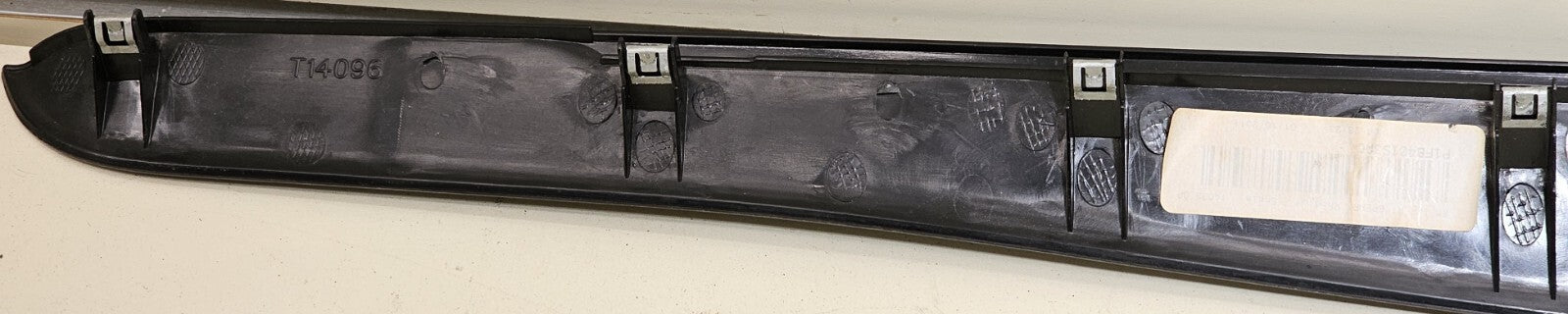 🔥09-14 Volkswagen Routan Dash Front Center Trim Bezel Panel Air Vent Silver OEM