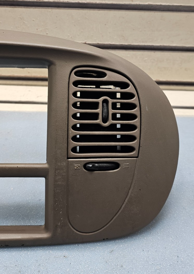 🔥97-03 Ford F150 F-150 Dash Radio Stereo Climate BEZEL Trim Panel Line TAN B1