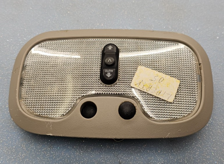 🔥2002-2005 JEEP LIBERTY FRONT CENTER DOME LIGHT POWER SUNROOF SWITCH TAN OEM