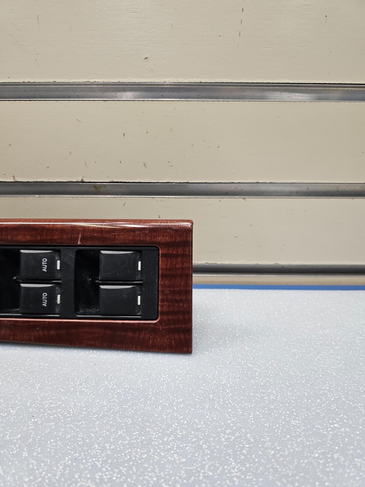 07-10 Charger Magnum Durango Dakota Master Power Window Switch Left Driver Wood