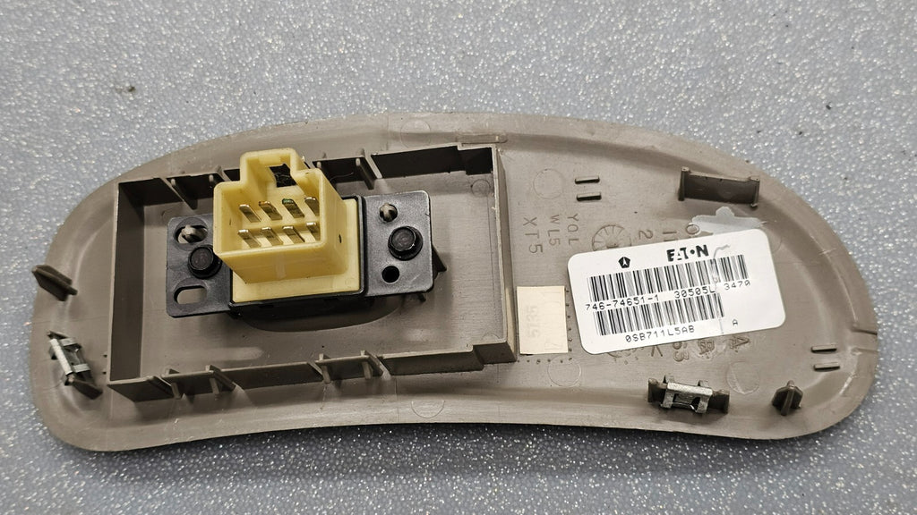 🔥01-07 Caravan Town Country Front Right Passenger Window Door Lock Switch Tan