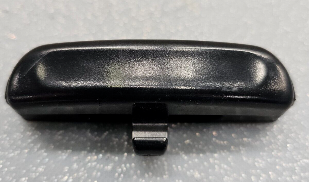 🔥02-06 TOYOTA CAMRY LEXUS ES300 ES330 PRIUS CONSOLE COVER ARMREST LATCH BLACK