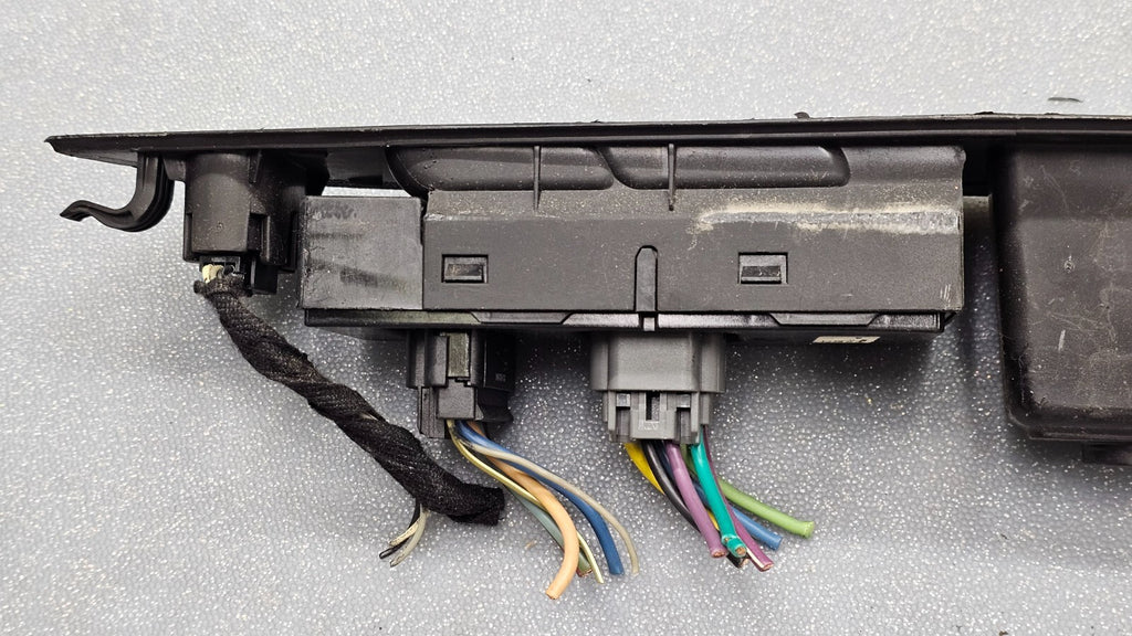 🔥07-09 Saturn Aura Left Driver Master Power Door Window Switch Assembly Black