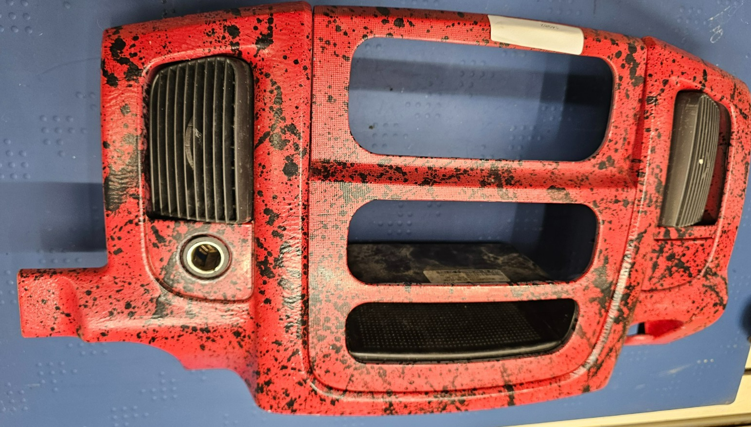 🔥02-05 Dodge RAM Dash RADIO Audio Stereo Bezel Climate Trim Panel RED B10