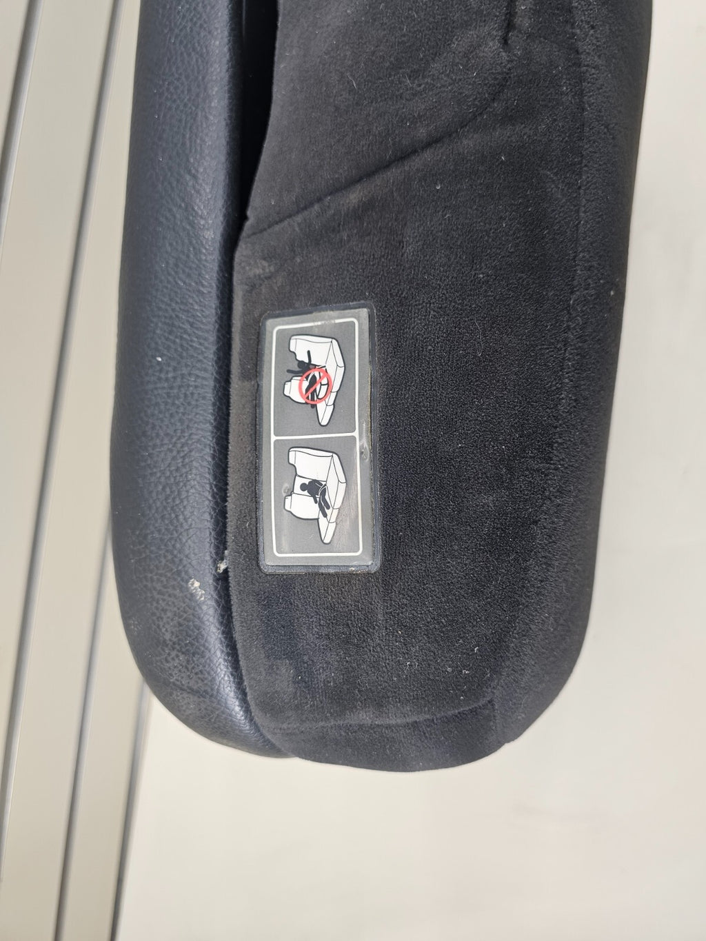 🔥02-08 Dodge RAM Center Console Jump Seat ARMREST Cover Lid Leather Black JS7