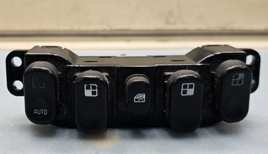 🔥05-08 Chevy Equinox HHR Left Driver Master Power Window Switch Assembly OEM