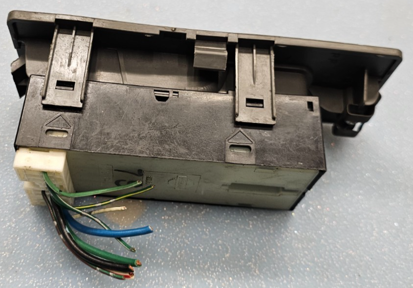 🔥04-15 TITAN ARMADA PASSENGER SIDE POWER WINDOW LOCK SWITCH ASSEMBLY GRAY OEM