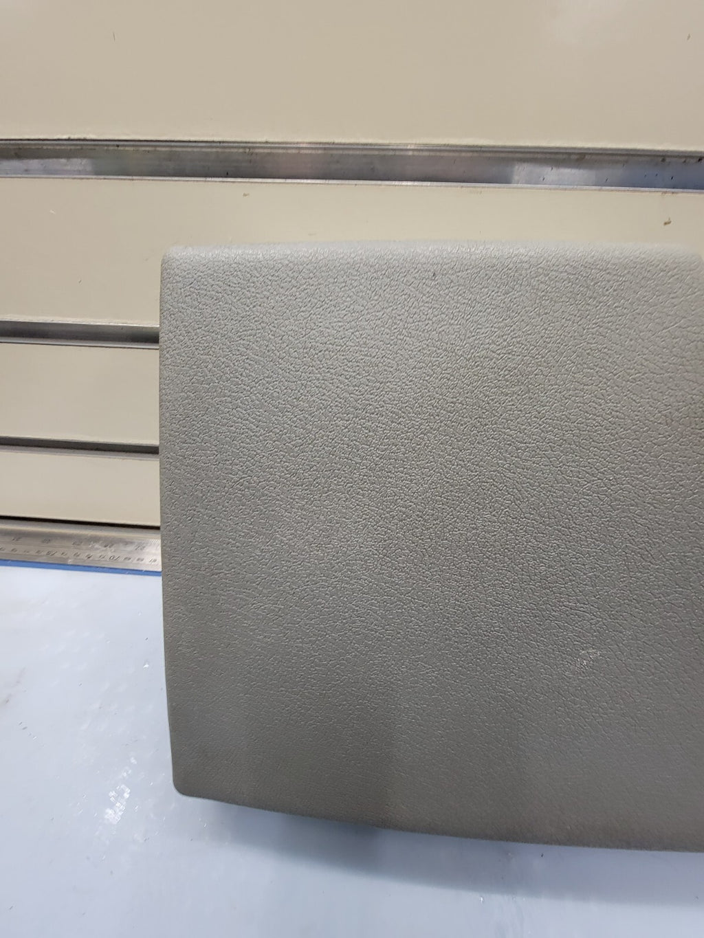 🔥05-10 JEEP COMMANDER GRAND CHEROKEE CENTER CONSOLE ARMREST LID TOP PAD GRAY