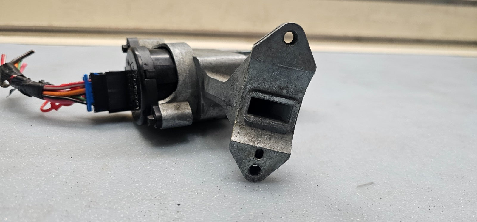 🔥95-07 VUE SC SL STEERING COLUMN IGNITION LOCK CYLINDER KEY SWITCH ASSEMBLY