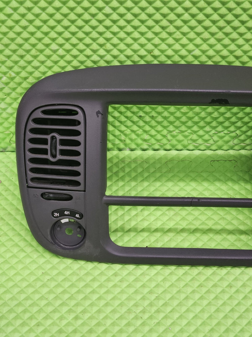 🔥97-03 Ford F150 Center Dash Radio Climate BEZEL TRIM Panel Line GRAY B1