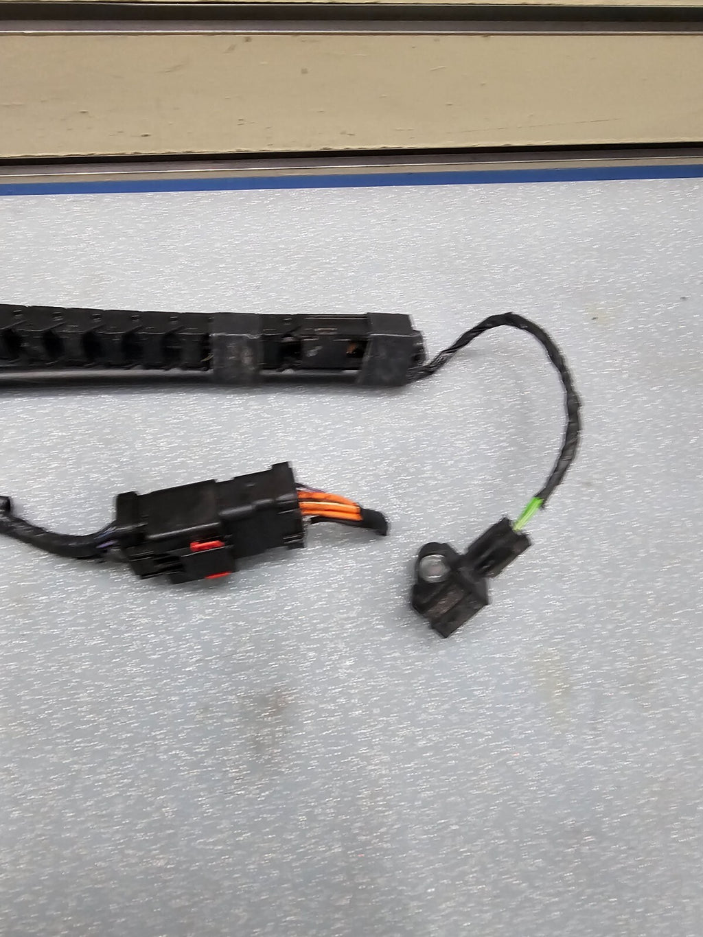 13-20 GRAND CARAVAN TOWN COUNTRY LEFT DRIVER SLIDING DOOR WIRE TRACK HARNESS OEM