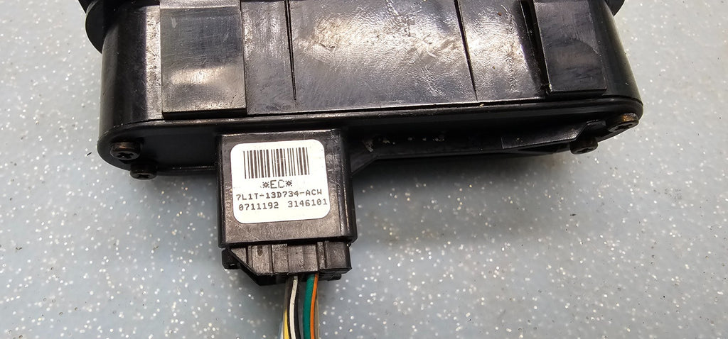 🔥07-14 Expedition Traction Control Hatch Hazard Light Switch Assembly Black