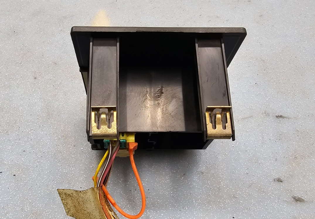 🔥99-07 Chevy/GMC SIERRA SILVERADO  AUXILIARY LAMP / PASSENGER DASH SWITCH BLACK