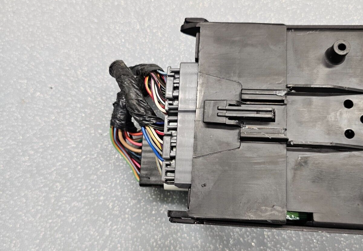 🔥01-04 MERCURY GRAND CROWN VIC LIGHTING CONTROL MODULE   1W7T-13C788-AB/AC/AD