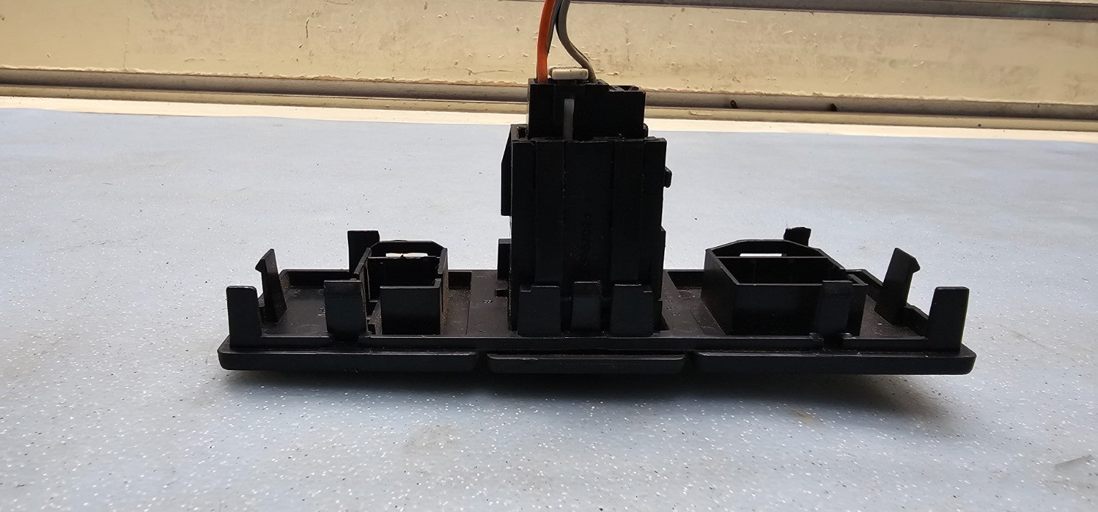 🔥95-00 Chevy GMC C/K Yukon Suburban Cargo Lamp Switch Bezel Assembly Black