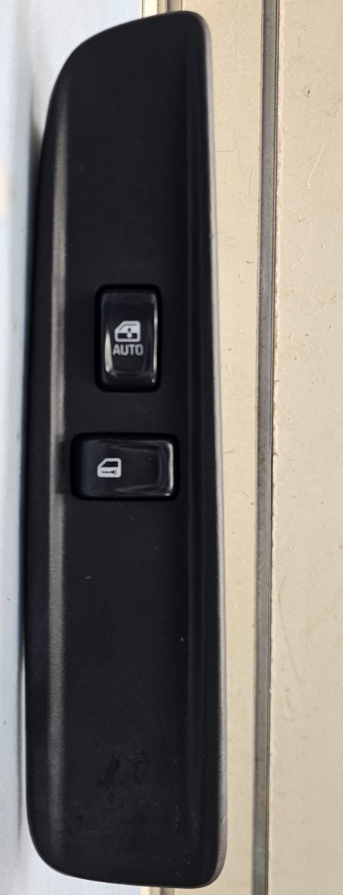🔥02-05 BUICK RAINER ENVOY RIGHT PASSENGER SIDE WINDOW SWITCH BLACK
