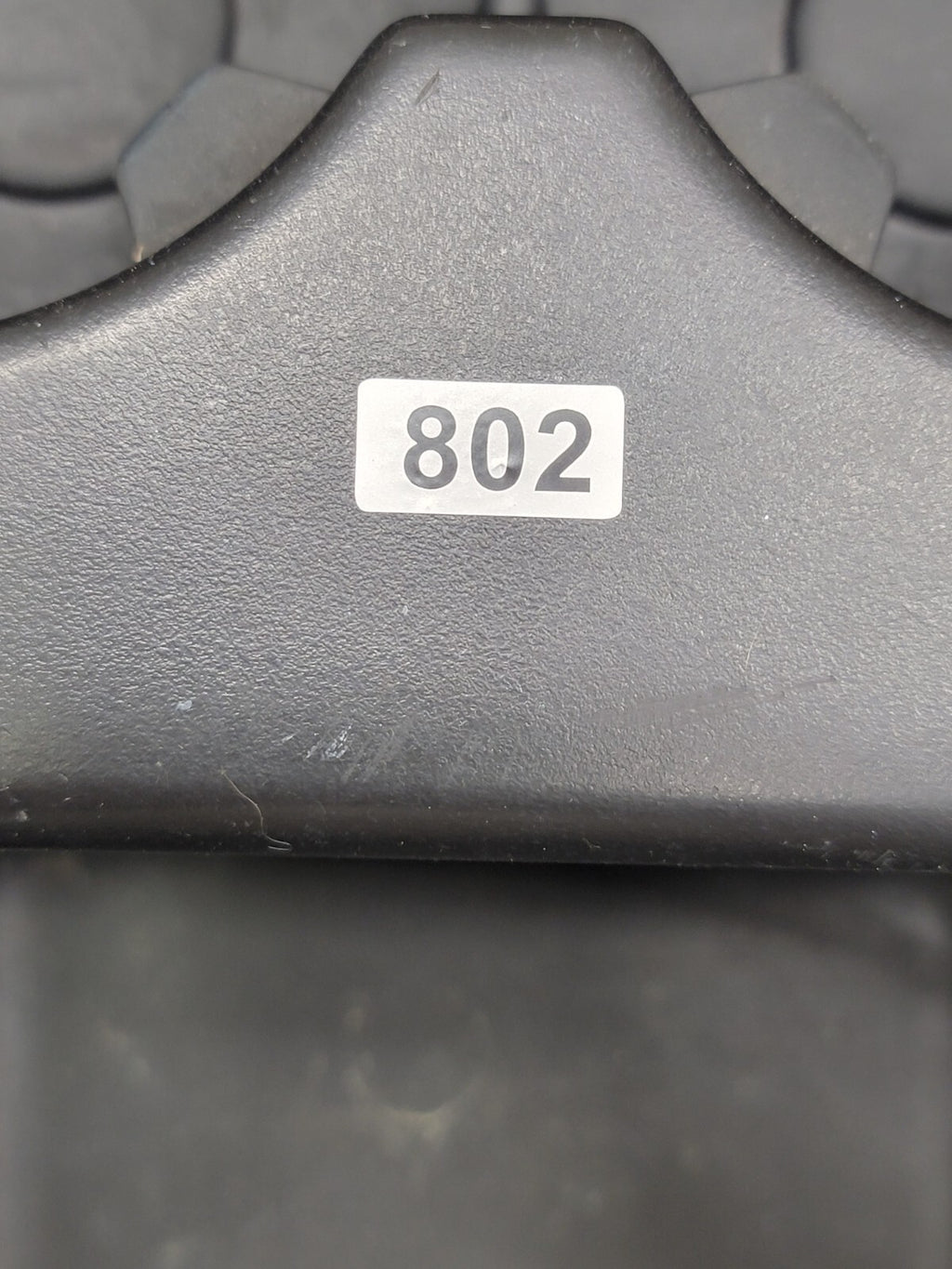 07-13 SILVERADO SIERRA Center JUMP SEAT Armrest 2 CUP Holder BLACK CH40 JS5