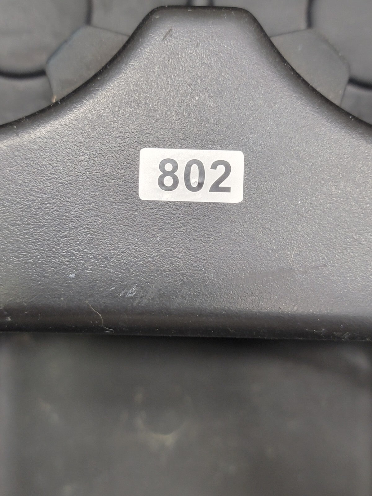 07-13 SILVERADO SIERRA Center JUMP SEAT Armrest 2 CUP Holder BLACK CH40 JS5